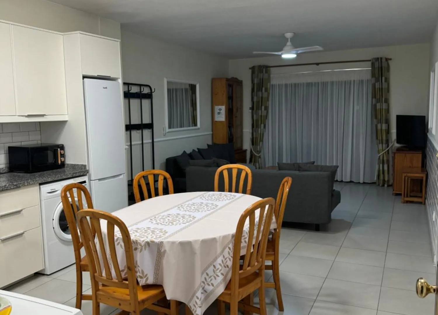 Costa Adeje - 2 Bedroom Large Duplex Apartment With Double Terrace 0*, Costa Adeje (Tenerife)